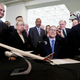 Illustration for article titled Folding Wings Will Let Boeings New 777x Squeeze Into Small Airports